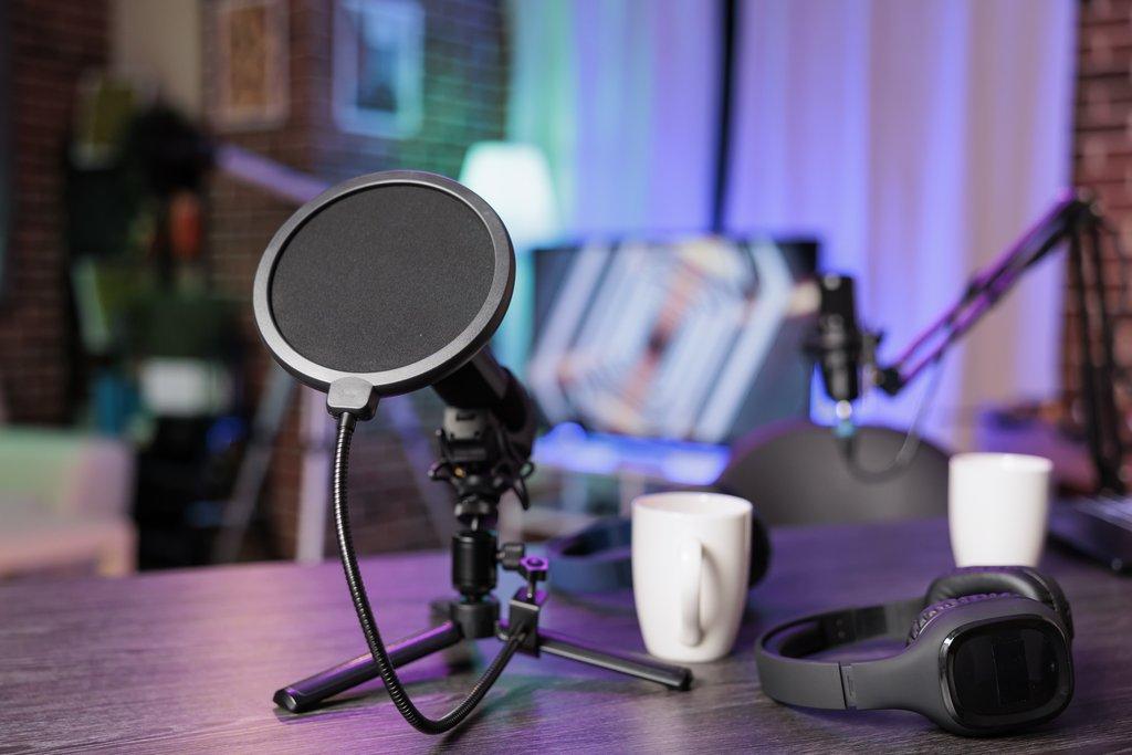 Radio #36: Đi Qua Tháng 7